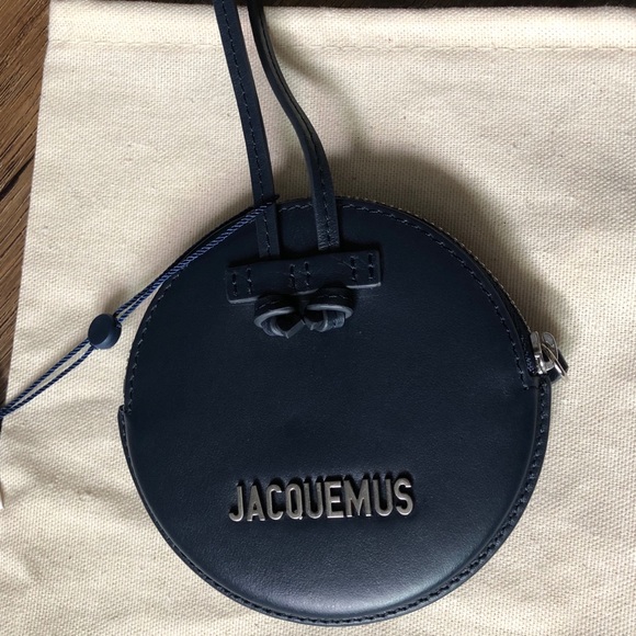JACQUEMUS-AUTHENTIC NWT Le Pitchou Coin Wallet - Picture 10 of 16